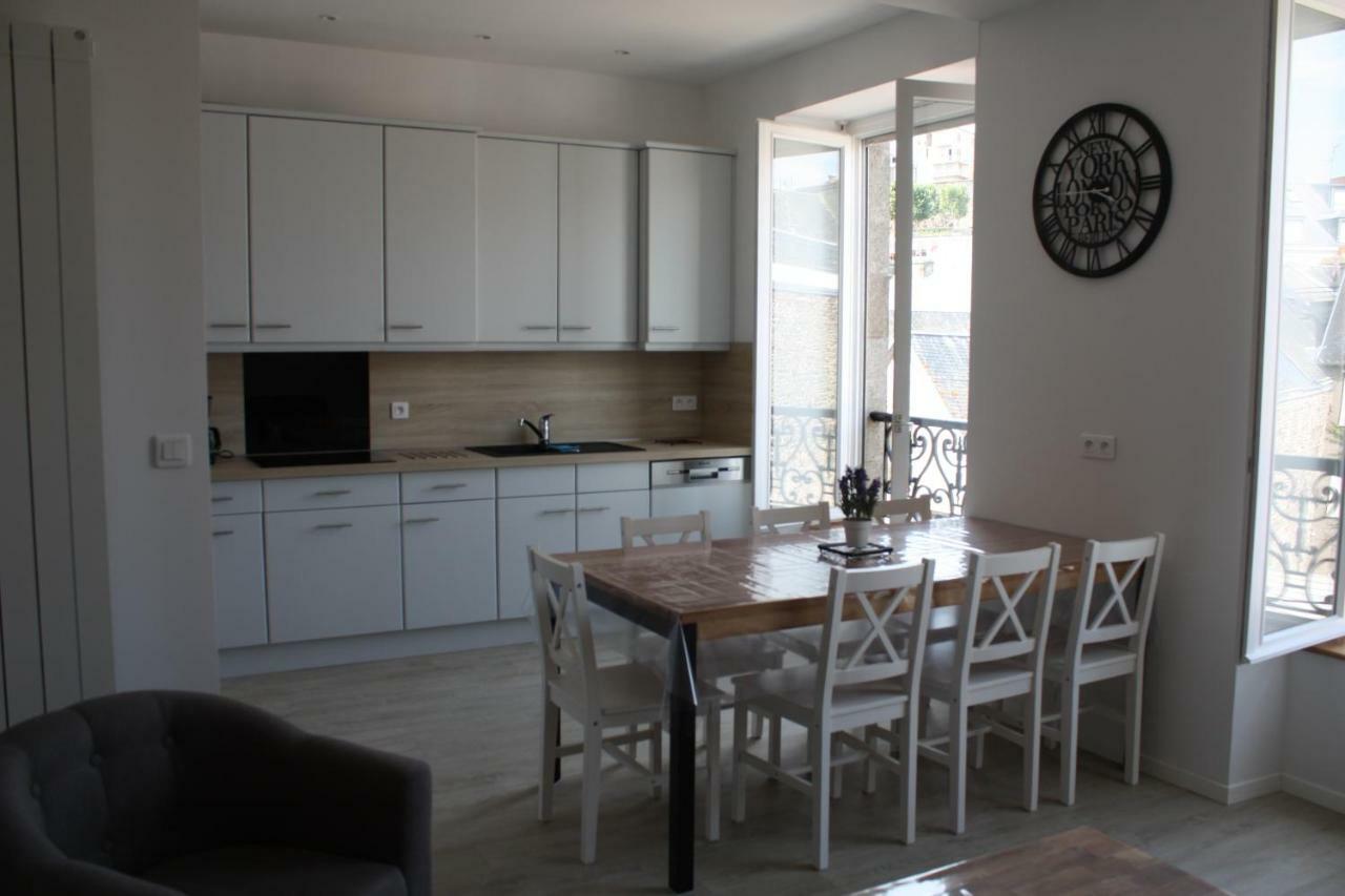L'Albatros Apartment กรองวิลล์ ภายนอก รูปภาพ
